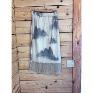 Layered Midi Skirt in Cream and Gray